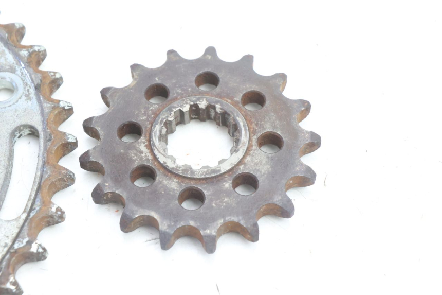 photo de KIT TRANSMISI YAMAHA XJR 1300 (1998 - 2002) - Primer plano técnico