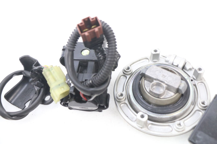 photo de KIT DE LLAVES CDI HONDA CBR RR FIREBLADE 1000 (2006 - 2007) - Otra vista del artículo