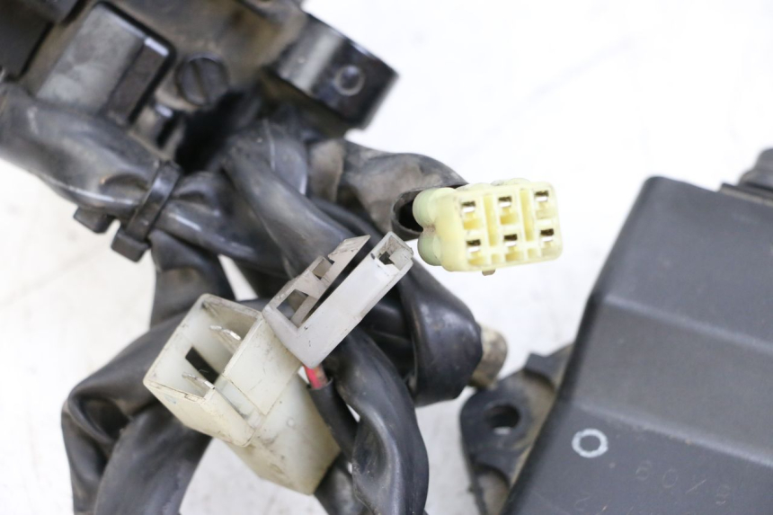 photo de KIT DE CERRADURA LLAVE CDI NEIMAN YAMAHA FJR ABS 1300 (2006 - 2012) - Marcados y referencias originales