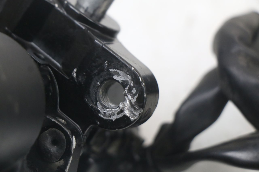 photo de KIT DE CERRADURA LLAVE CDI NEIMAN YAMAHA FJR ABS 1300 (2006 - 2012) - Zoom sobre los componentes