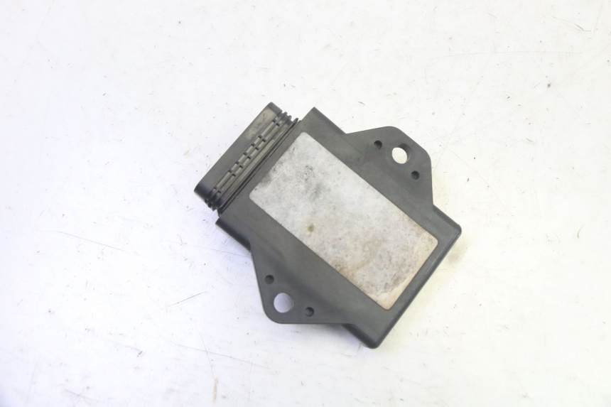 photo de KIT DE CERRADURA CLAVE CDI NEIMAN YAMAHA FZ6 N FAZER 600 (2004 - 2006) - Primer plano de alta resolución