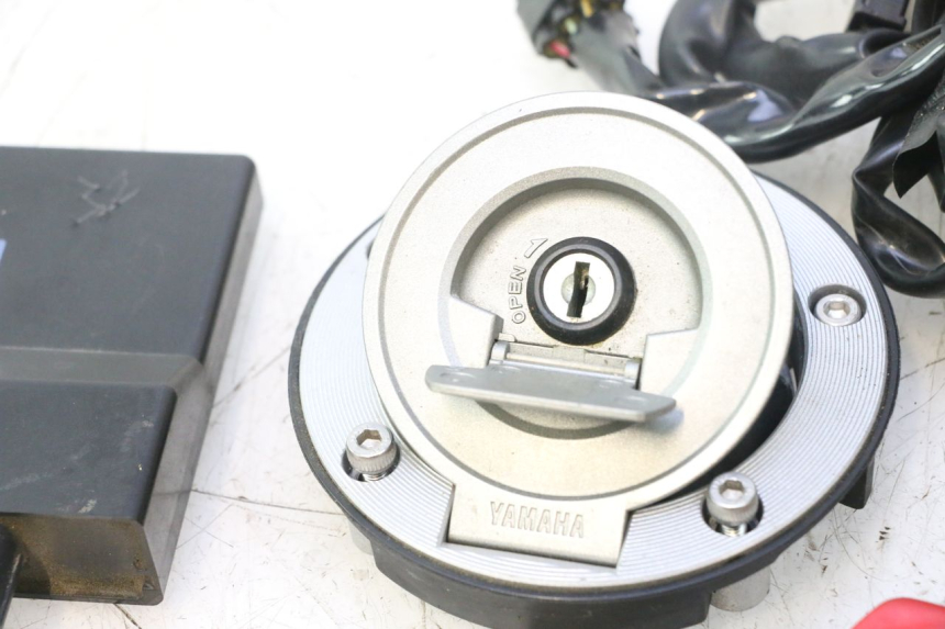 photo de KIT DE LLAVES CDI YAMAHA FZ8 800 (2010 - 2016) - Vista general del producto