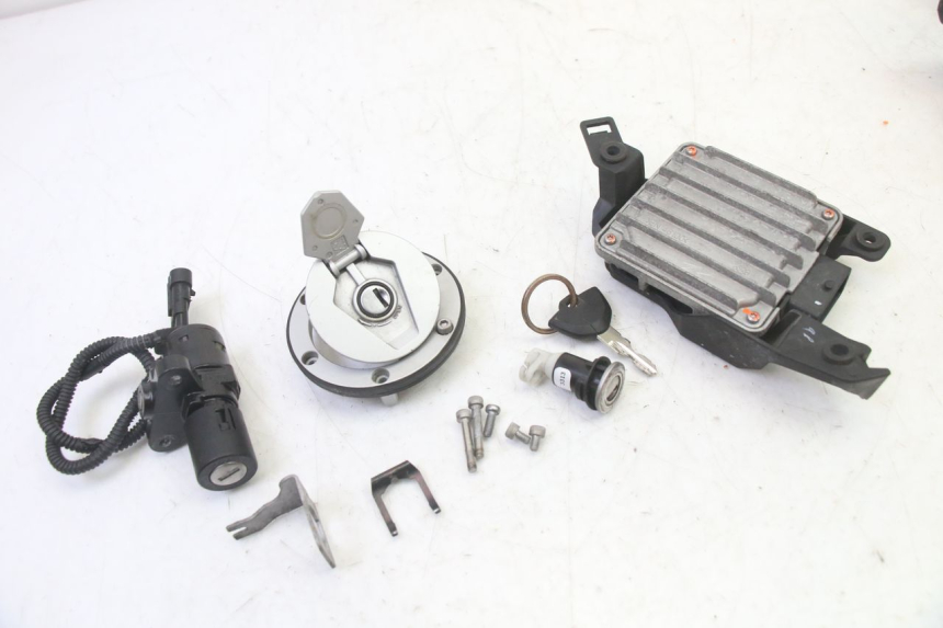 photo de KIT DE LLAVES CDI BMW G310 R 310 (2016 - 2020) - Vista principal