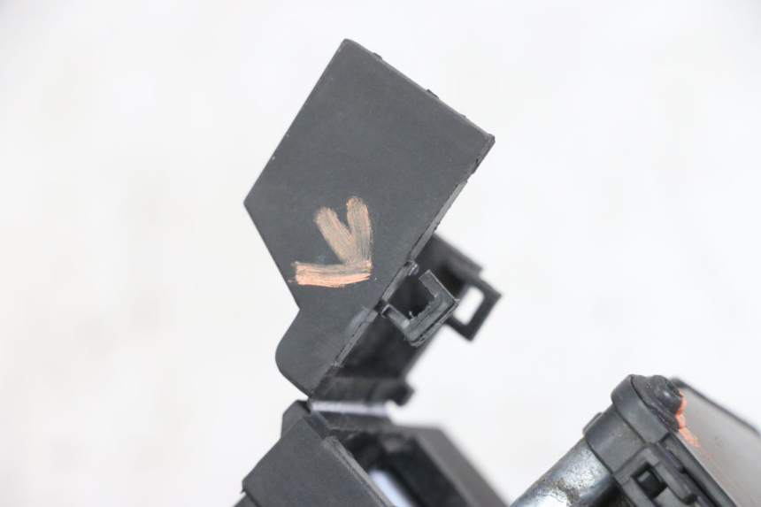 photo de KIT DE LLAVES CDI HONDA SH i 300 (2015 - 2020) - Primer plano técnico