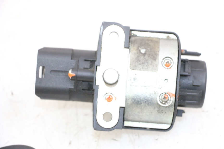 photo de KIT DE LLAVES CDI PIAGGIO MP3 500 (2014 - 2017) - Características distintivas