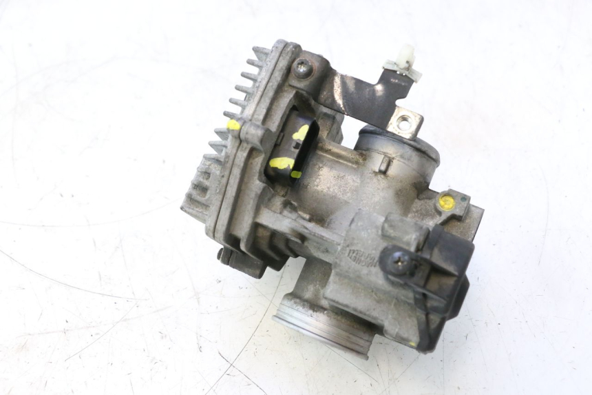 photo de KIT DE LLAVES CDI PIAGGIO MP3 500 (2016 - 2018) - Zoom estado de uso