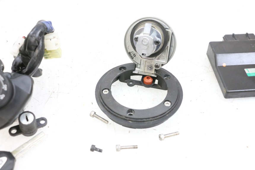 photo de KIT DE LLAVES CDI YAMAHA MT-07 MT07 ABS 700 (2018 - 2020) - Ángulo de visión alternativo