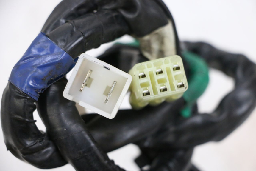 photo de KIT DE LLAVES CDI YAMAHA MT-07 MT07 ABS 700 (2018 - 2020) - Primer plano técnico