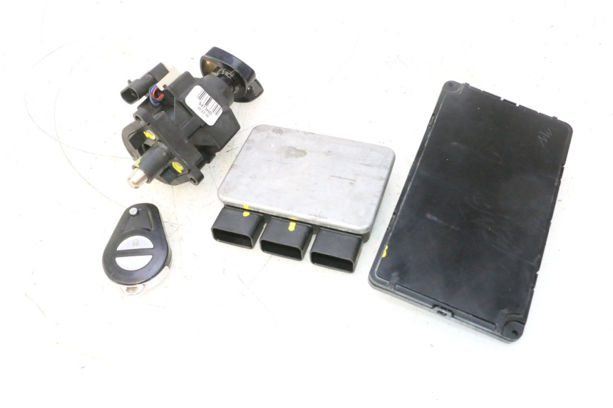 photo de KIT DE LLAVES CDI HARLEY DAVIDSON ROAD GLIDE FLTRXSE 1920 (2018 - 2022) - Inspección visual detallada