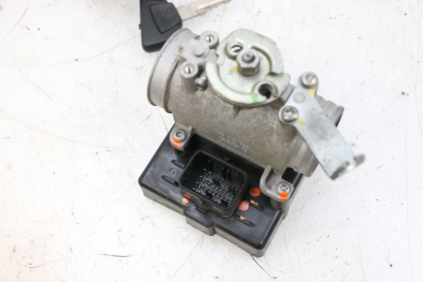 photo de KIT DE LLAVES CDI PEUGEOT SATELIS 125 (2013 - 2018) - Recambio usado revisado