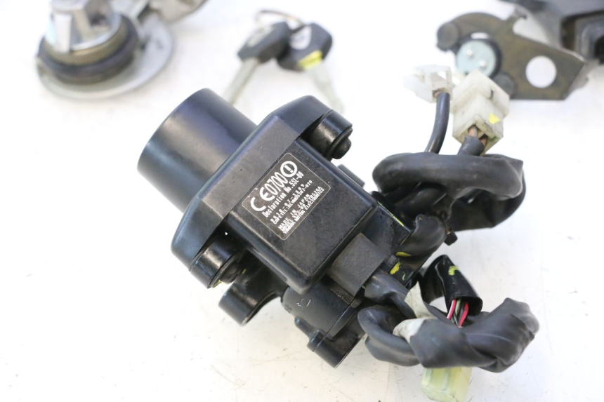 photo de KIT DE LLAVES CDI YAMAHA TDM ABS 900 (2002 - 2014) - Zoom calidad de ocasión