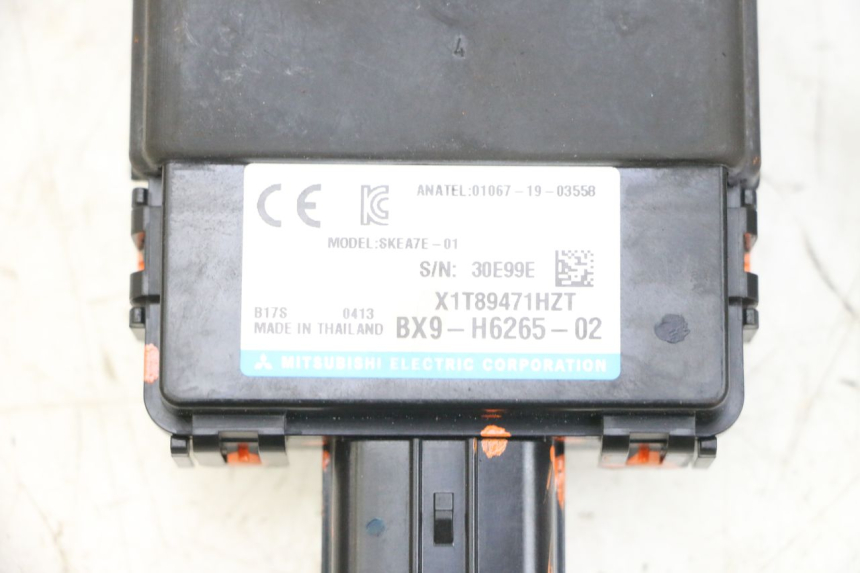 photo de KIT DE LLAVES CDI YAMAHA TRICITY 300 (2020 - 2024) - Inspección visual detallada