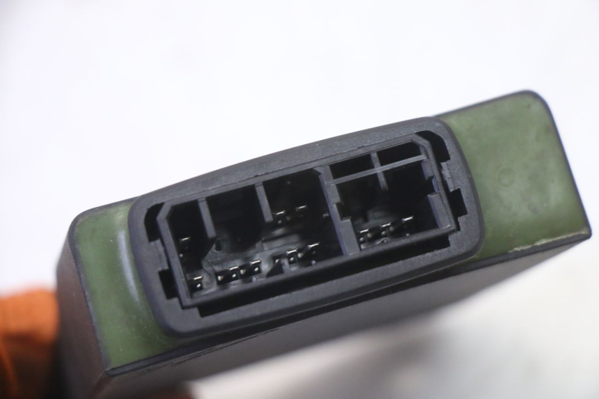 photo de KIT DE CERRADURA LLAVE CDI NEIMAN PIAGGIO X9 EVOLUTION 125 (2003 - 2007) - Detalles de los puntos de fijación