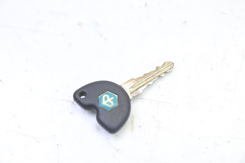 photo de KIT DE CERRADURA LLAVE CDI NEIMAN PIAGGIO X9 EVOLUTION 125 (2003 - 2007) - Recambio usado revisado