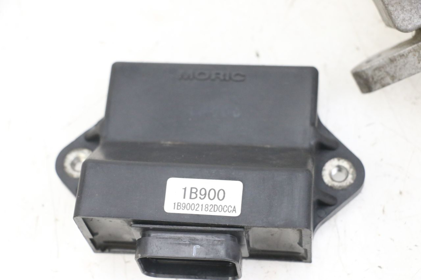 photo de KIT DE CERRADURA LLAVE CDI NEIMAN YAMAHA XMAX X-MAX 125 (2006 - 2009) - Otra vista del artículo