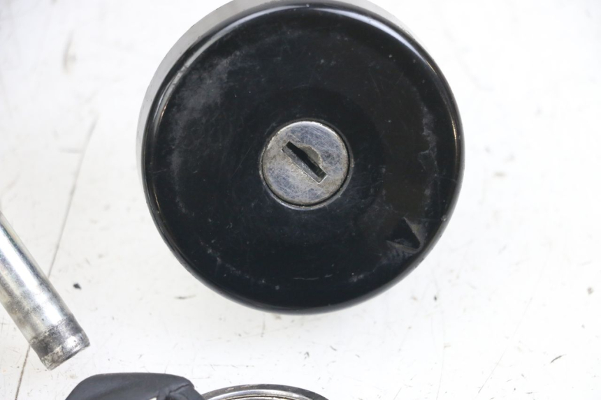 photo de KIT DE CERRADURA LLAVE CDI NEIMAN YAMAHA XMAX X-MAX 125 (2006 - 2009) - Zoom sobre los componentes