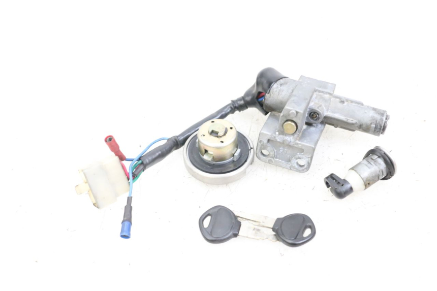 photo de KIT DE CERRADURA CON LLAVE NEIMAN KYMCO AGILITY RS 4T 50 (2009 - 2013) - Otra perspectiva