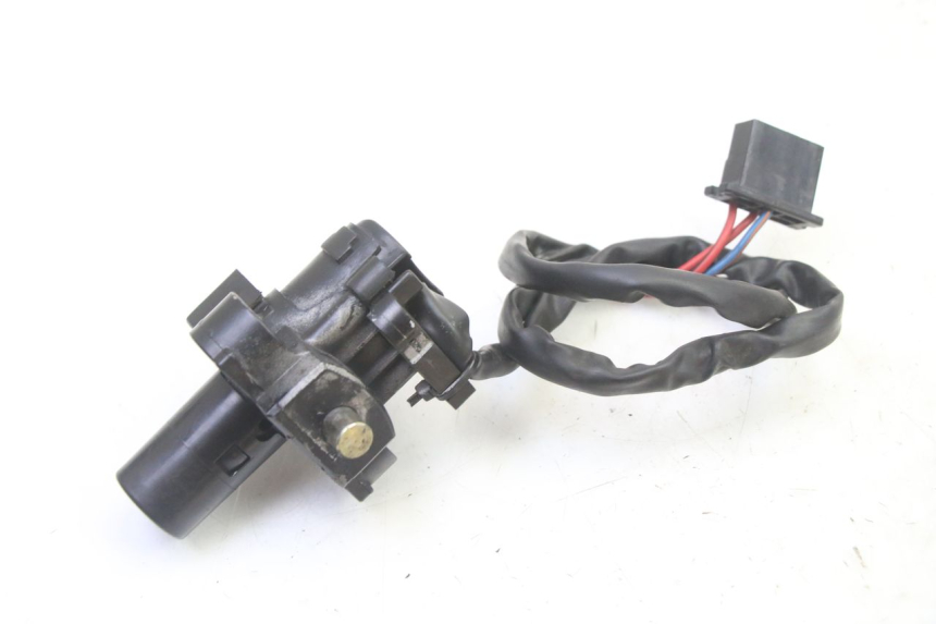 photo de KIT DE CERRADURA Y LLAVE NEIMAN HONDA CBR RR FIREBLADE 900 (1992 - 1994) - Estado de la superficie y material