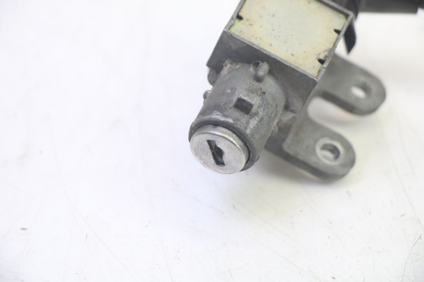 photo de KIT DE LLAVES LONGJIA DIGITA 4T 50 (2019 - 2022) - Zoom estado de uso