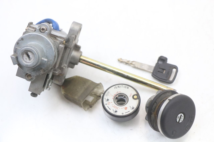 photo de KIT DE CERRADURA CON LLAVE NEIMAN KYMCO DINK STREET 125 (2009 - 2014) - Detalle de la pieza