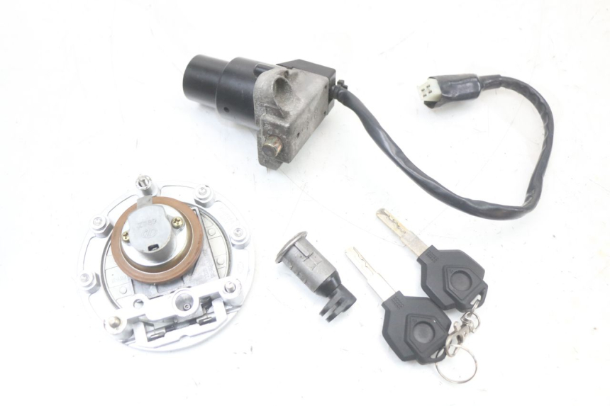 photo de KIT DE LLAVES EBROH BRAVO GLE 1 (2020 - 2024) - Detalle de la pieza