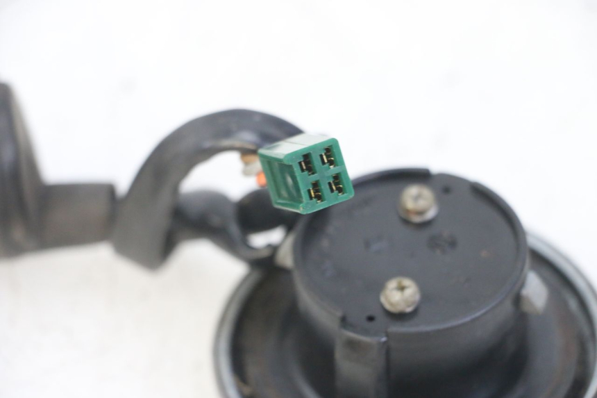 photo de KIT DE CERRADURA CON LLAVE NEIMAN SUZUKI GN 125 (1997 - 2000) - Recambio usado revisado