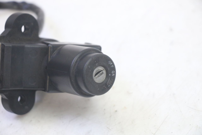 photo de KIT DE LLAVES KAWASAKI GPZ RX 1000 (1986 - 1988) - Zoom estado de uso