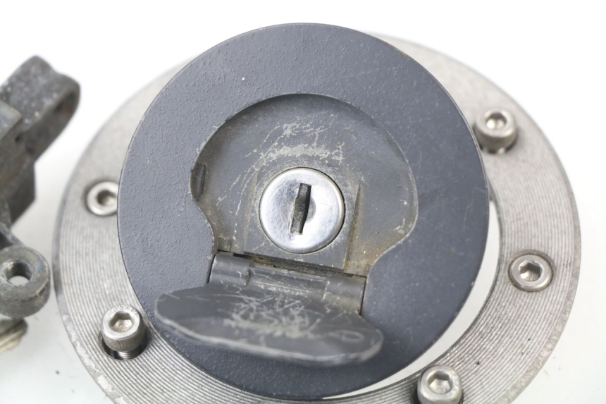 photo de KIT DE LLAVES SUZUKI GSF N BANDIT 600 (1996 - 1999) - Otra vista del artículo