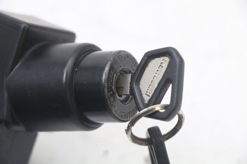 photo de KIT DE LLAVES KAWASAKI GTR 1000 (1994 - 2004) - Vista general del producto