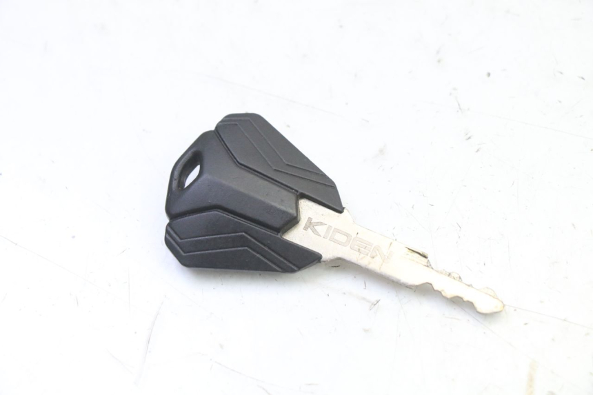 photo de KIT DE LLAVES KIDEN KD125-G 125 (2018 - 2022) - Detalles de los puntos de fijación