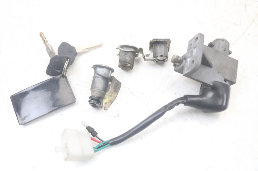 photo de KIT DE CERRADURA Y LLAVE NEIMAN KYMCO LIKE 125 (2009 - 2016) - Detalle de la pieza