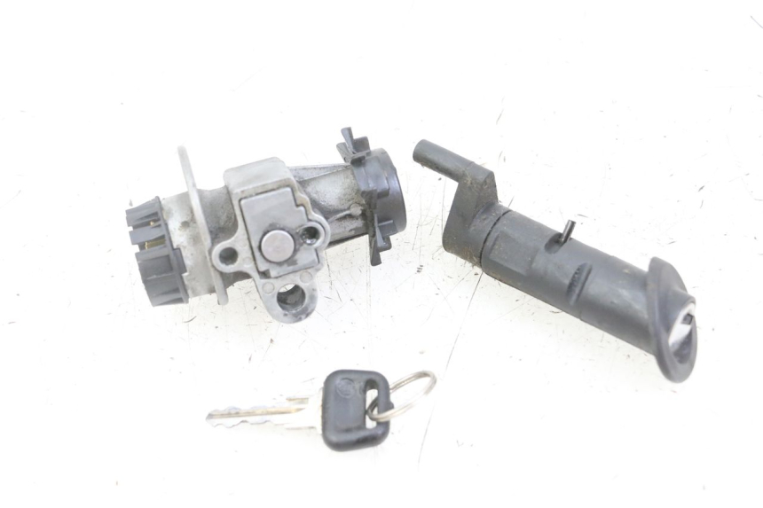 photo de KIT DE LLAVES PEUGEOT LUDIX ONE 50 (2005 - 2008) - Primer plano técnico