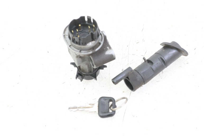 photo de KIT DE LLAVES PEUGEOT LUDIX ONE 50 (2005 - 2008) - Detalles de los puntos de fijación