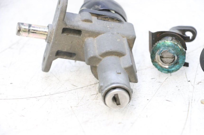 photo de KIT DE LLAVES KEEWAY MATRIX RX9 125 (2006 - 2007) - Características distintivas
