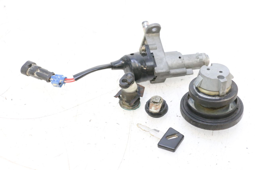 photo de KIT DE LLAVES KEEWAY MATRIX RX9 125 (2006 - 2007) - Recambio usado revisado