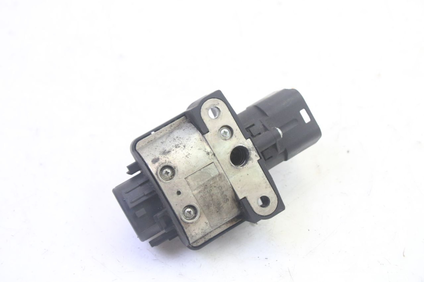 photo de KIT DE LLAVES PIAGGIO MP3 HPE 350 (2018 - 2020) - Detalles de los puntos de fijación