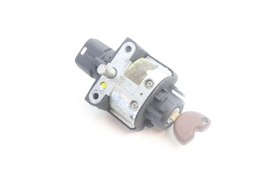 photo de KIT DE LLAVES PIAGGIO MP3 500 (2016 - 2018) - Primer plano técnico