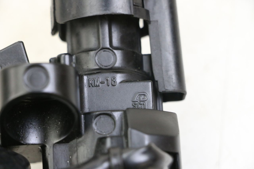 photo de KIT DE LLAVES KAWASAKI NINJA 400 (2018 - 2023) - Detalle de la pieza