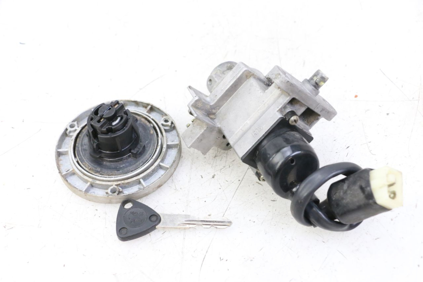 photo de KIT DE LLAVES PEUGEOT SPEEDFIGHT 3 LC 2T 50 (2009 - 2015) - Zoom estado de uso