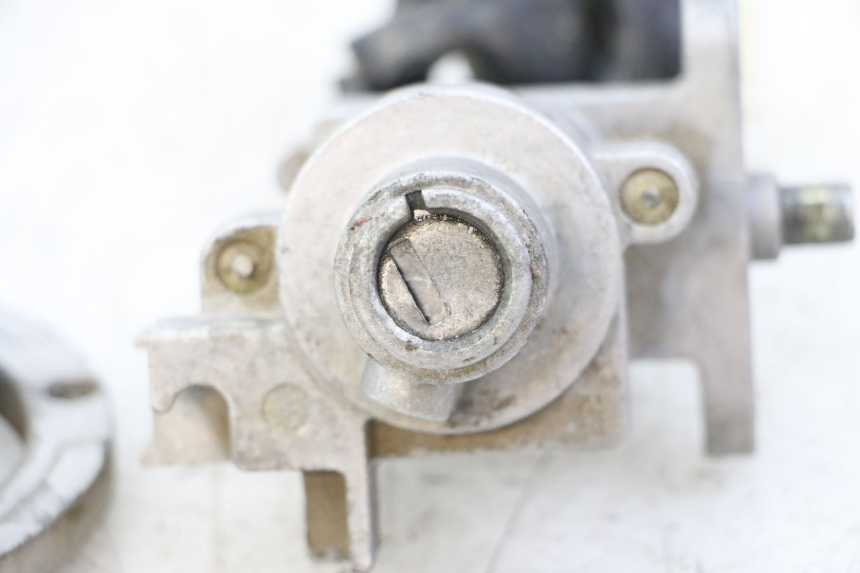 photo de KIT DE LLAVES PEUGEOT SPEEDFIGHT 3 LC 2T 50 (2009 - 2015) - Recambio usado revisado