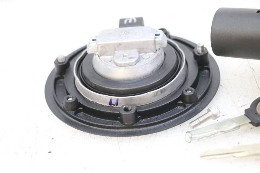 photo de KIT DE LLAVES ROYAL ENFIELD SCRAM 411 (2022 - 2024) - Otra perspectiva