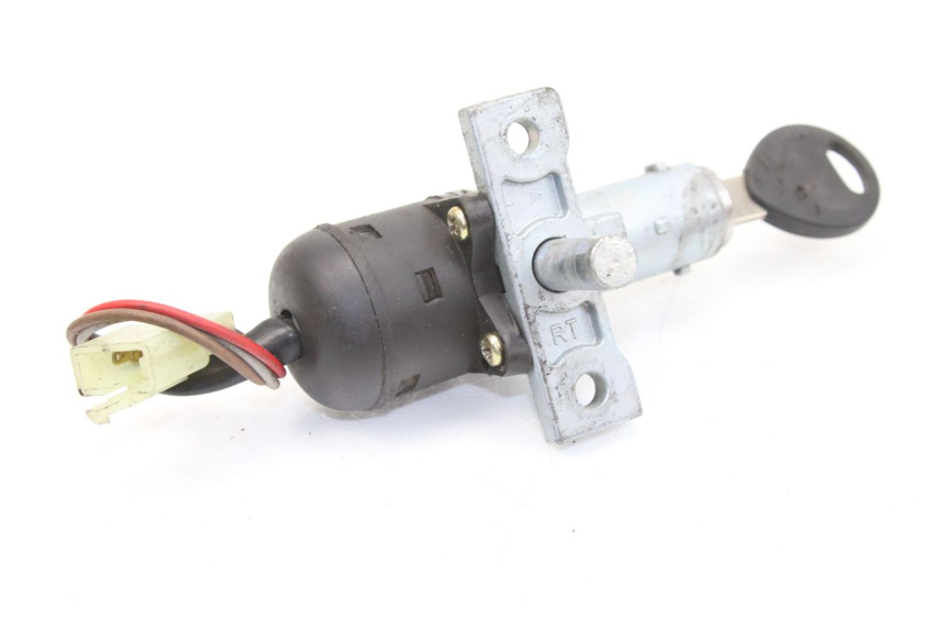 photo de KIT DE CERRADURA Y LLAVE NEIMAN YAMAHA SLIDER NAKED 50 (2004 - 2018) - Primer plano técnico