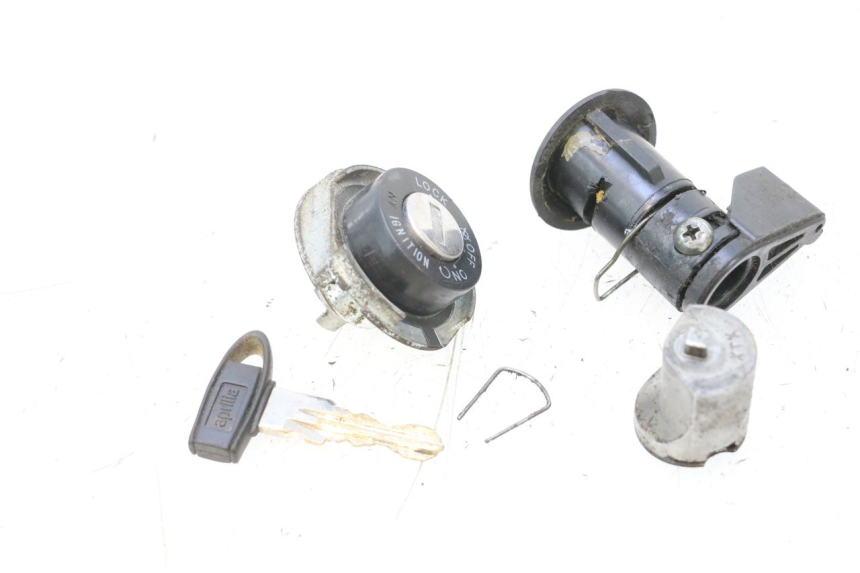 photo de KIT DE LLAVES APRILIA SR MOTARD 50 (2012 - 2018) - Detalle de la pieza