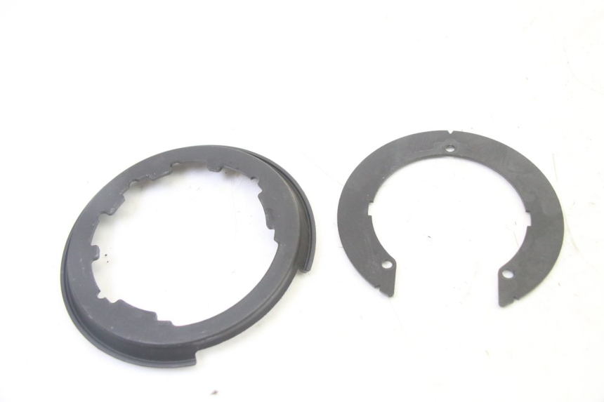 photo de KIT DE LLAVES SUZUKI SV S 650 (2003 - 2009) - Enfoque en la estructura