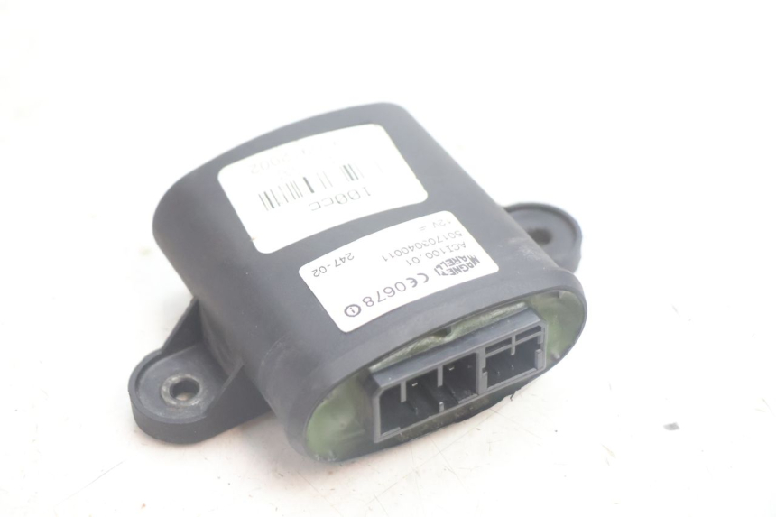 photo de KIT DE LLAVES PEUGEOT VIVACITY 100 (1999 - 2008) - Características distintivas