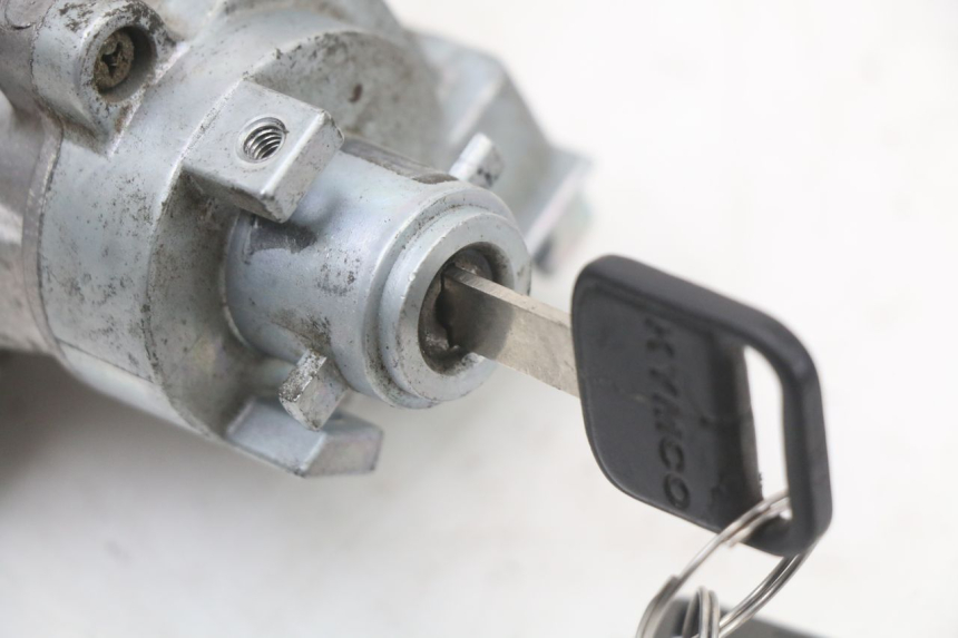 photo de KIT DE CERRADURA CON LLAVE NEIMAN KYMCO XCITING 250 (2006 - 2009) - Recambio usado revisado