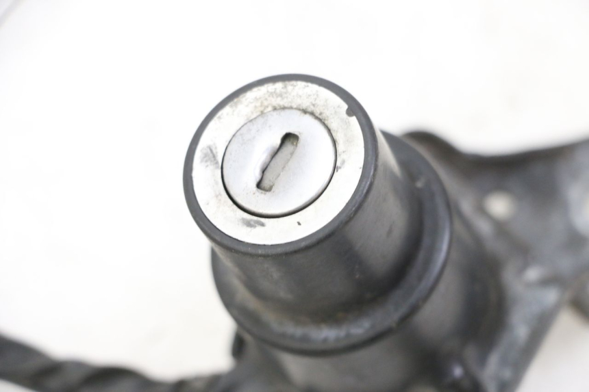 photo de KIT DE LLAVES YAMAHA XV VIRAGO 535 (1988 - 2004) - Zoom estado de uso