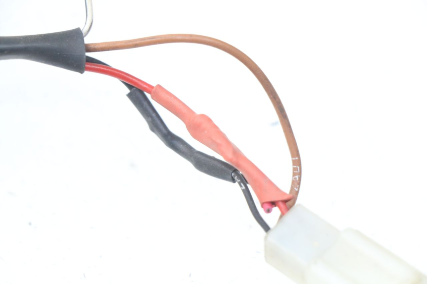 photo de KIT DE LLAVES YAMAHA YP MAJESTY 125 (1998 - 2001) - Otra perspectiva