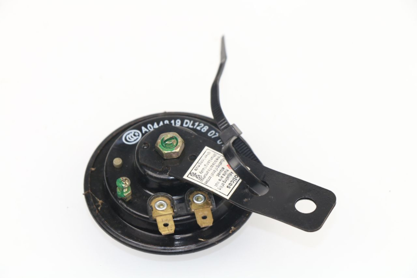 photo de CLAXON BAOTIAN BT SPEEDROAD 125 (2008 - 2012) - Detalle de la pieza