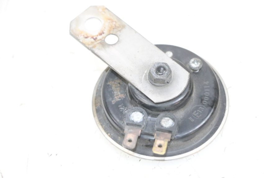 photo de CLAXON SUZUKI BURGMAN 650 (2013 - 2020) - Detalle de la pieza